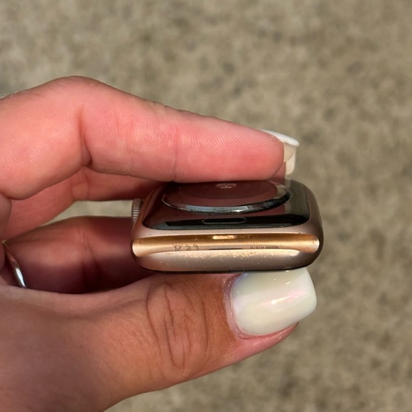 Apple Watch Series 4 - Picture 8 of 8